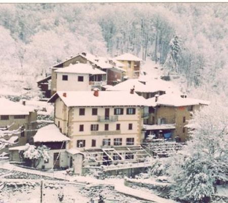 Hotel Delzanno Varallo Exterior foto